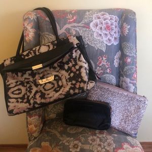 Aimee Kerstenberg 3 pocket bag + wallet